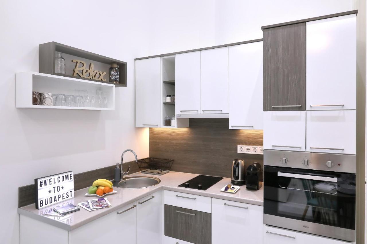 Boutique Residence Jokai - Apartment In The City Center Boedapest Kamer foto